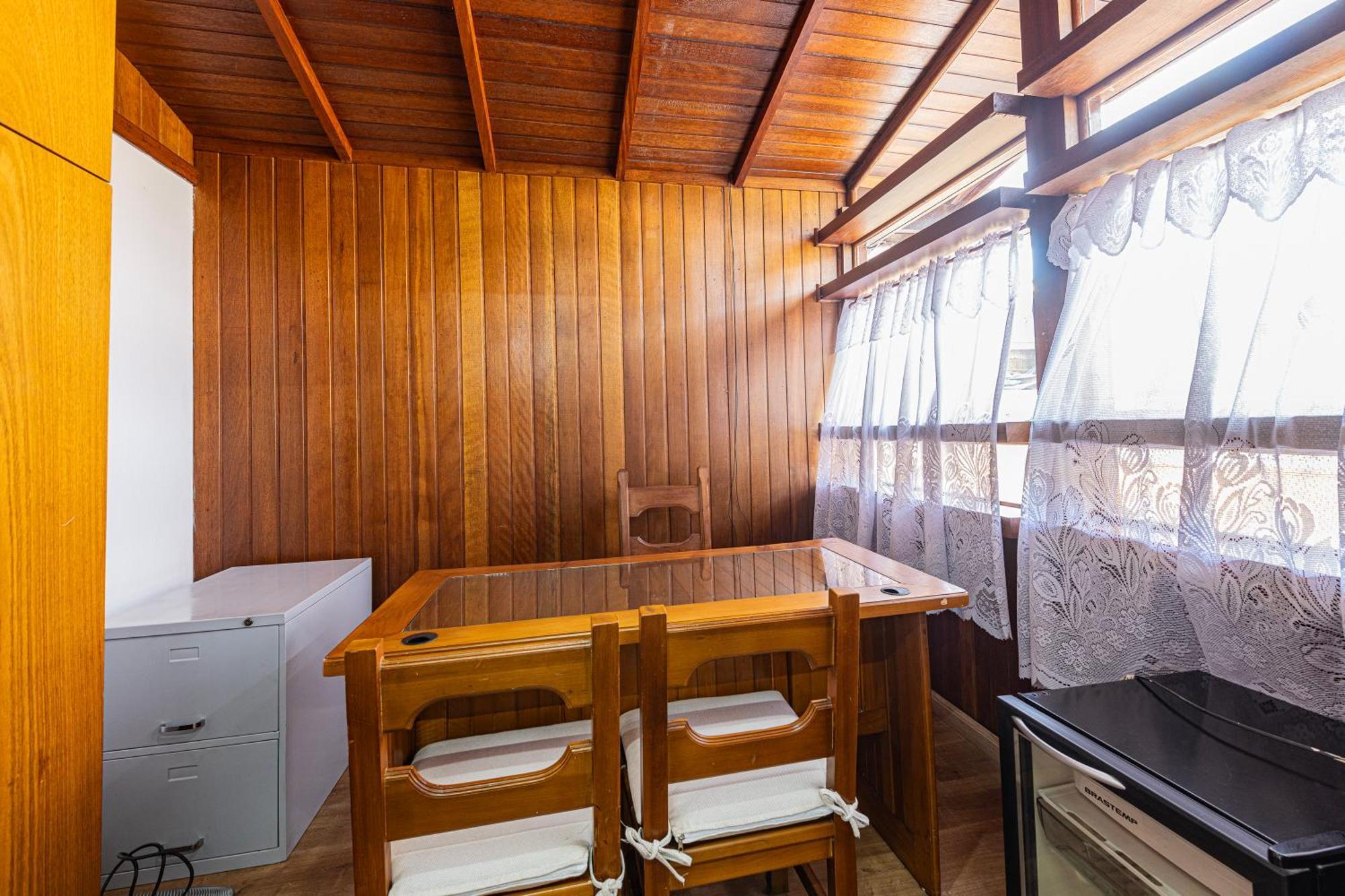 Casa Campos - Grande Hotel, Capivari, Rodoviária Сasa de vacaciones Campos do Jordão